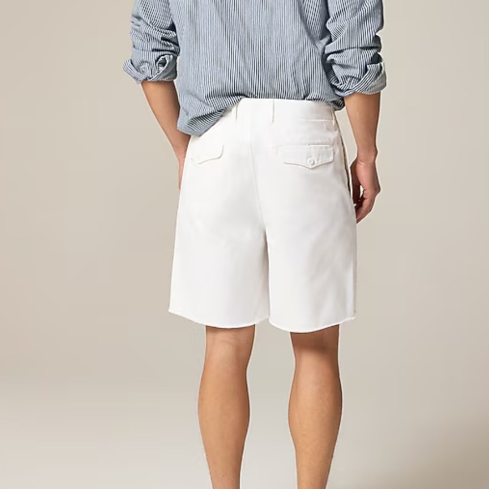 J crew white Wallace & Barnes 8" pleated cutoff chino short - Picture 3 of 4